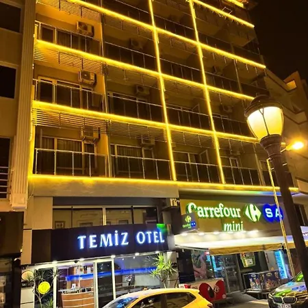 特米兹酒店