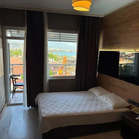 Temiz Hotel 3*